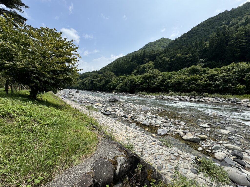 kosaka_river_view